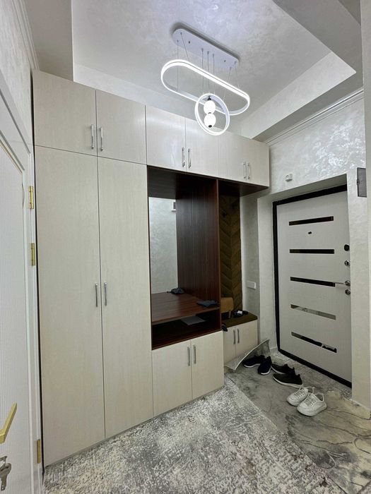 Срочно Продается квартира на Алмазарском районе ориентир ТЦ Ривиера