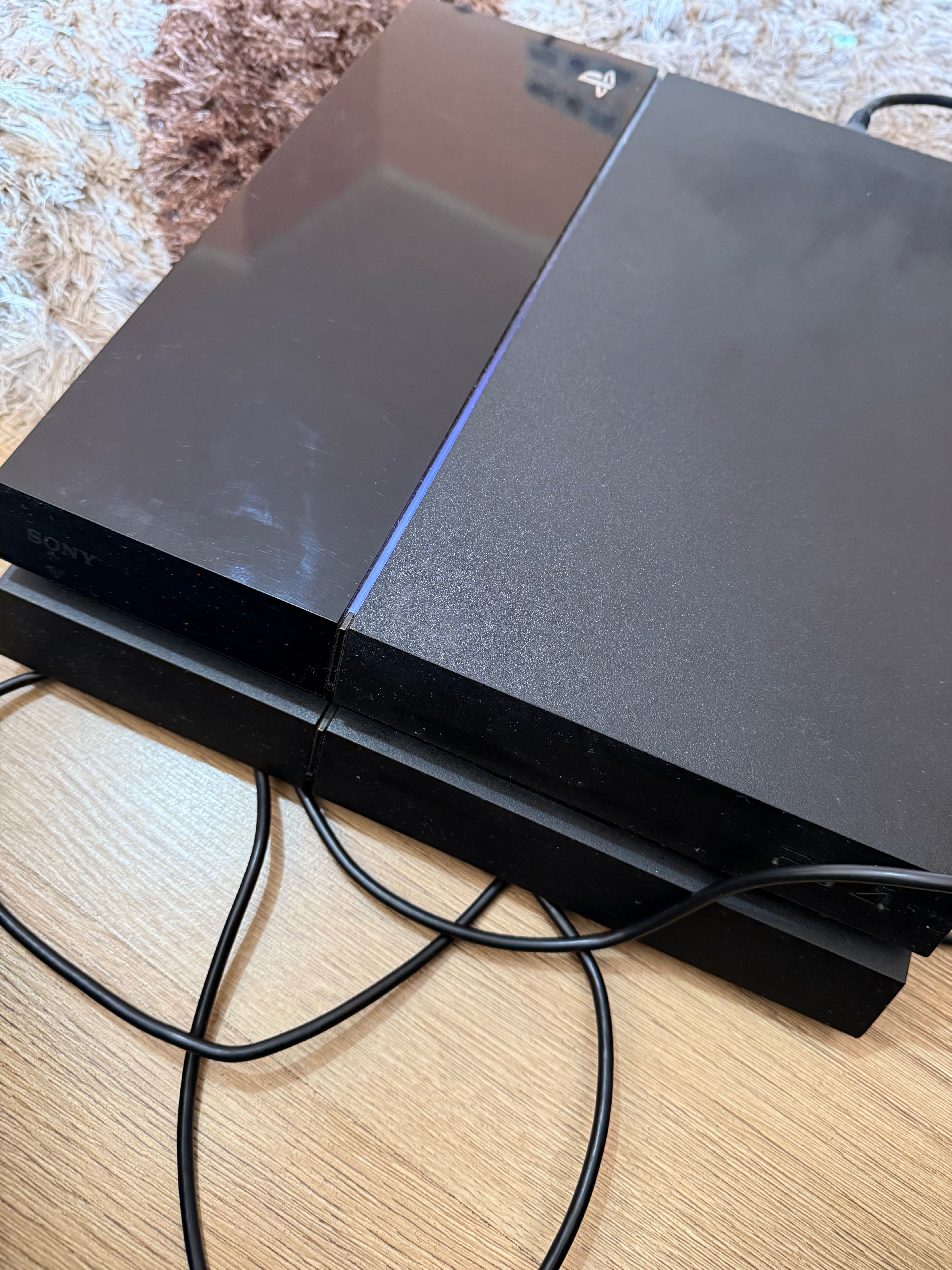 PlayStation 4 с игри