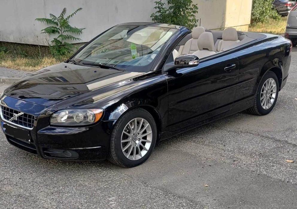 Volvo c70 an 2010