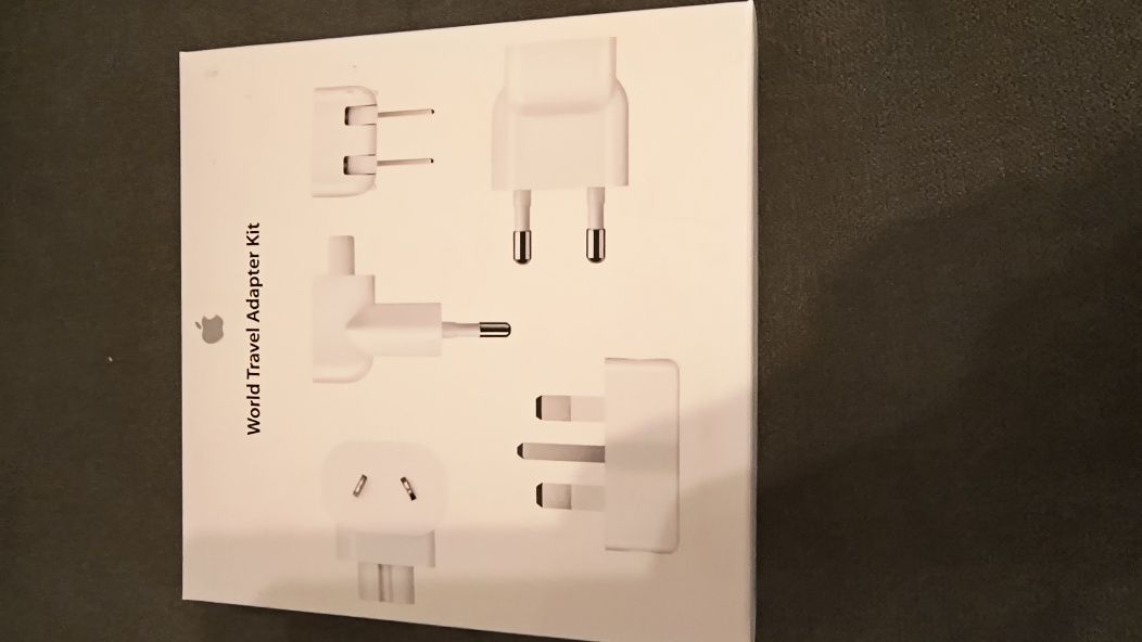 Apple World Travel Kit