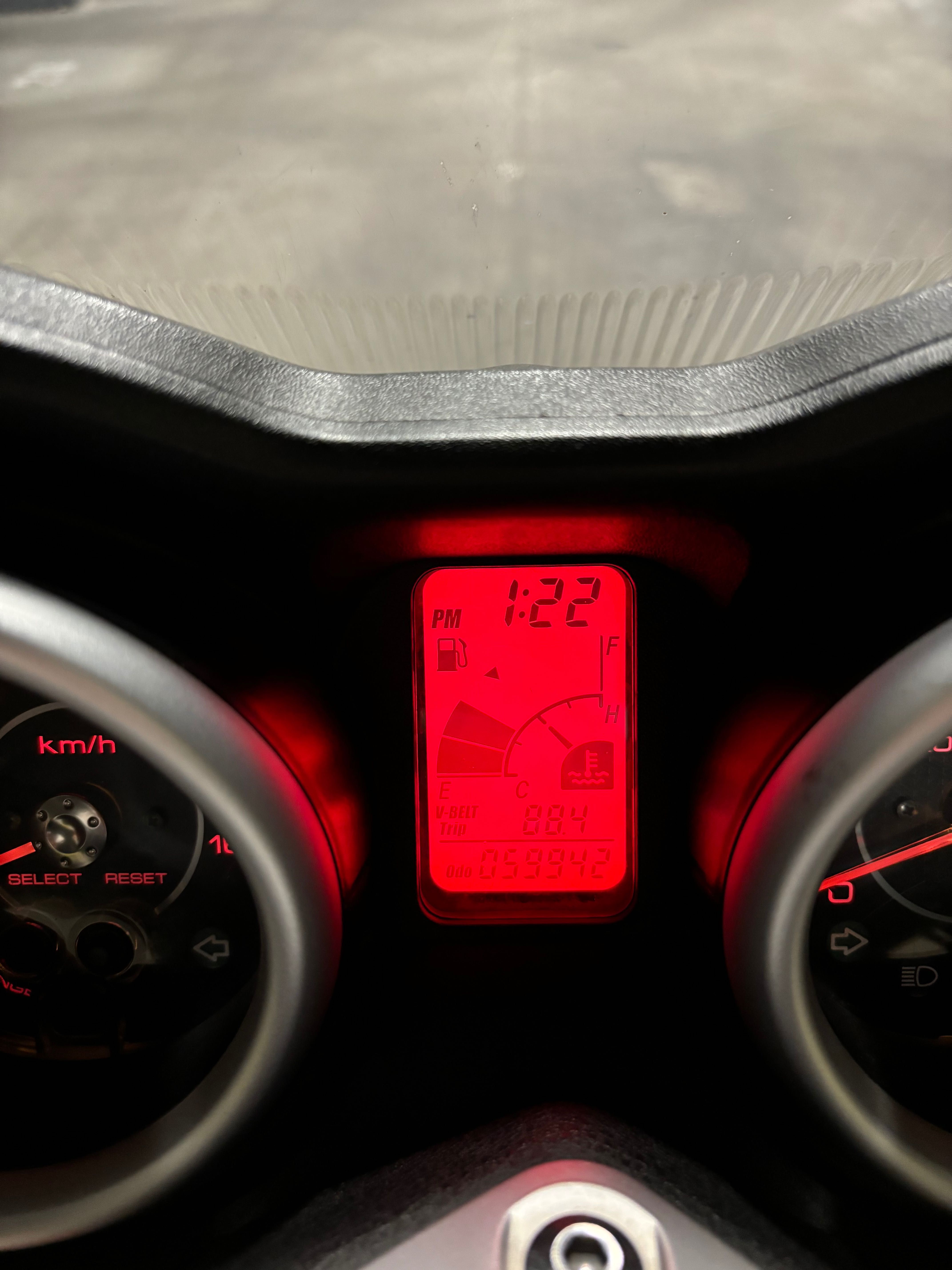 Yamaha XMAX 125 - Отлично състояние, всички екстри