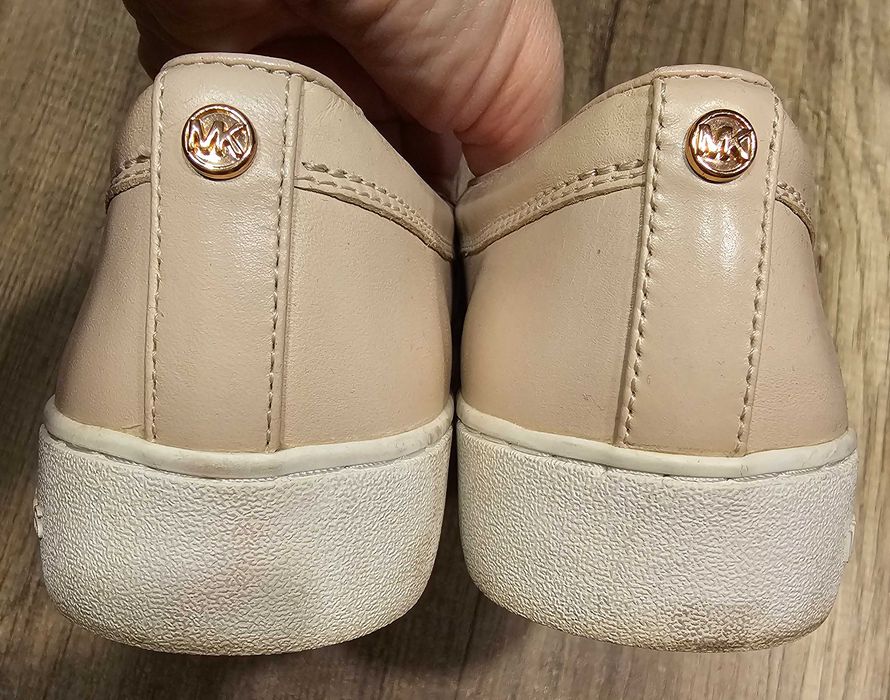 MK tenesi femei piele 39
