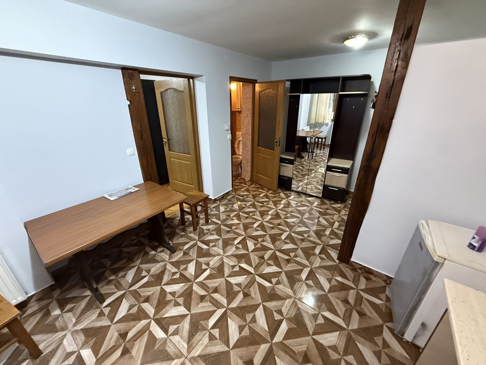 Ofer spre închiriere Apartament Ultracentral Etaj 1