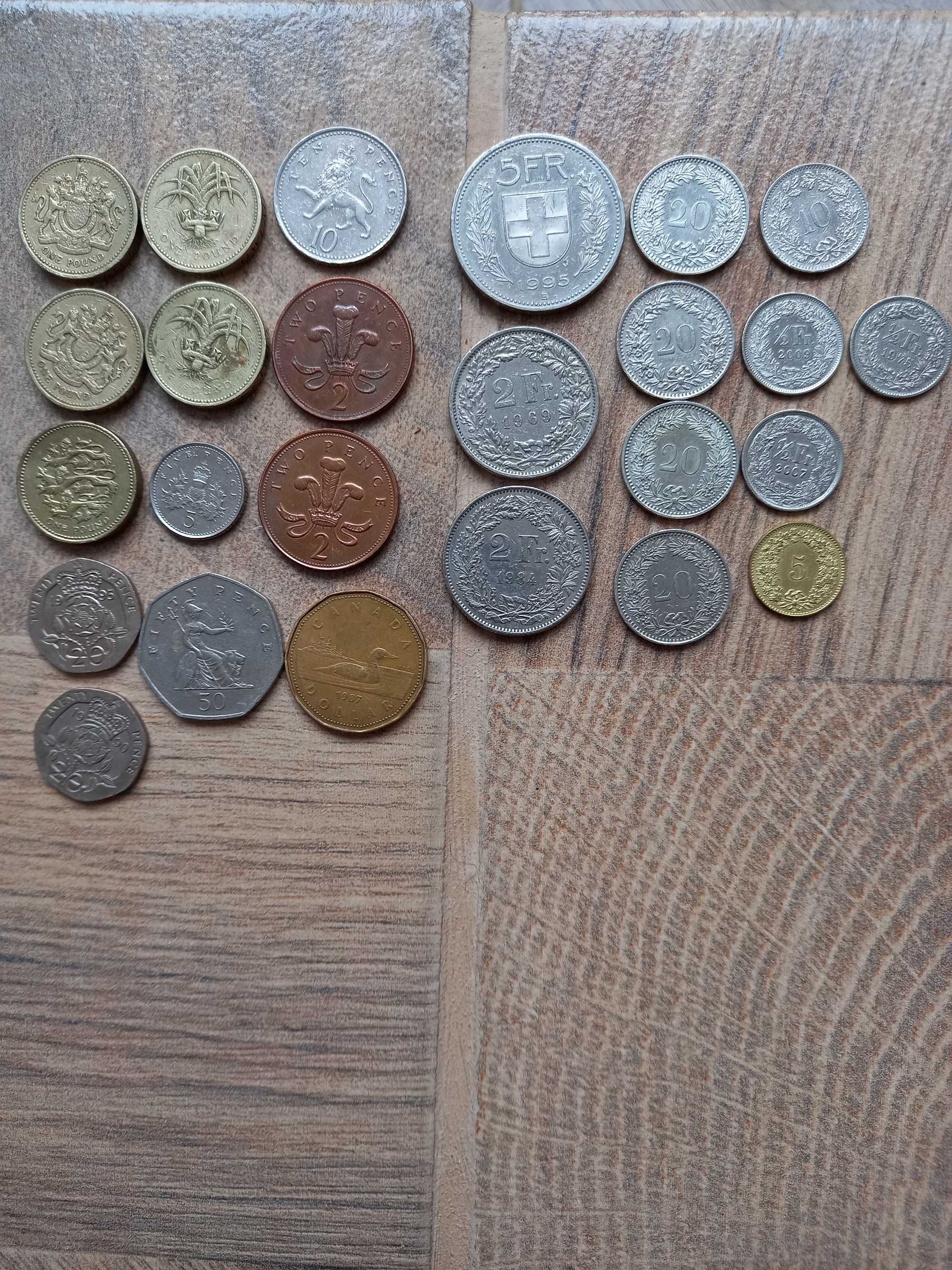 Vand 75 monede si 33 bancnote colectie