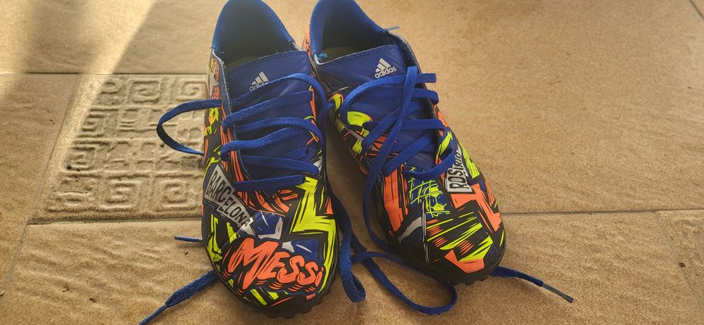 Ghete fotbal Messi Adidas Nemeziz
