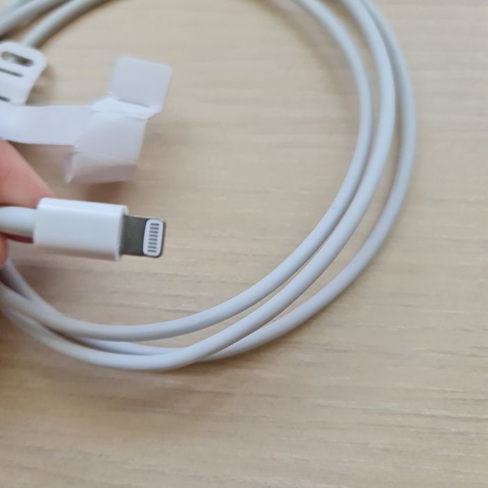 Cabluri usb micro usb, ethernet rj45, hdmi, display port, lightning