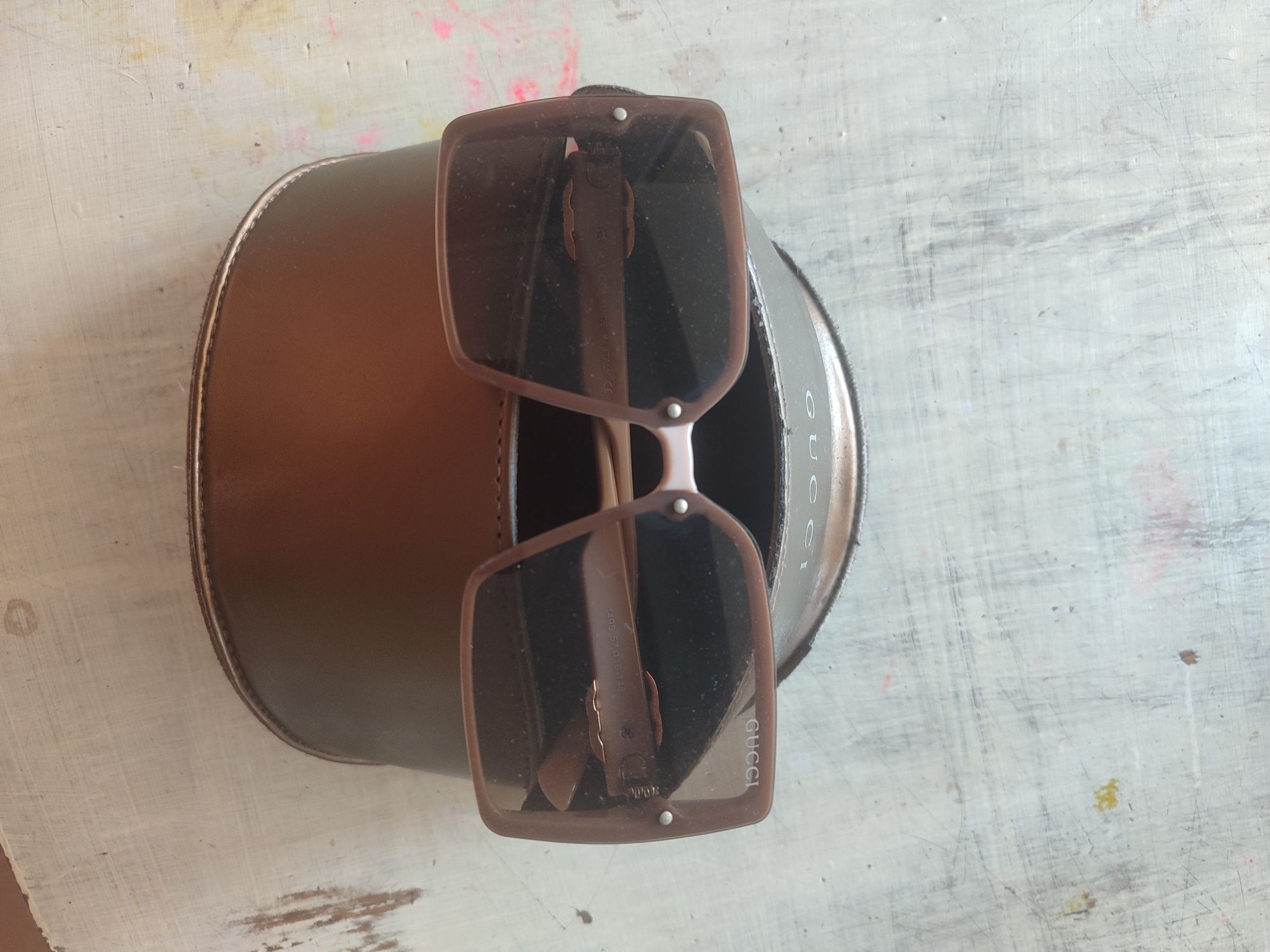 Слънчеви очила на Gucci със 100% UV