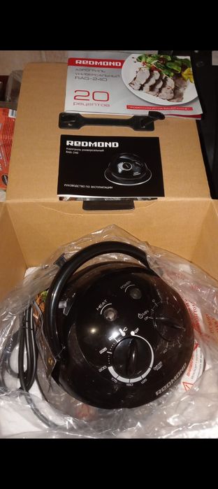 Крышка-аэрогриль новая Redmond RAG-240
Универсальный аэрогриль.
Для по