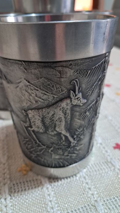 4 pahare mai din staniu cu motive vanatoresti