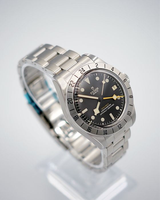 Tudor Black Bay Pro чисто нов