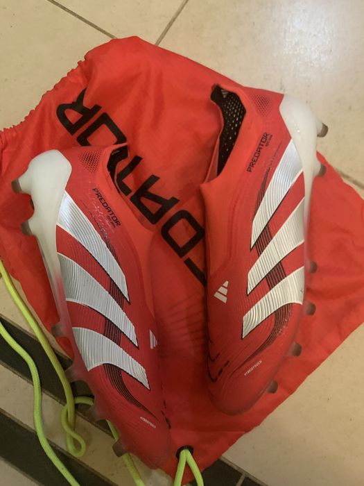 Ghete fotbal predator  43