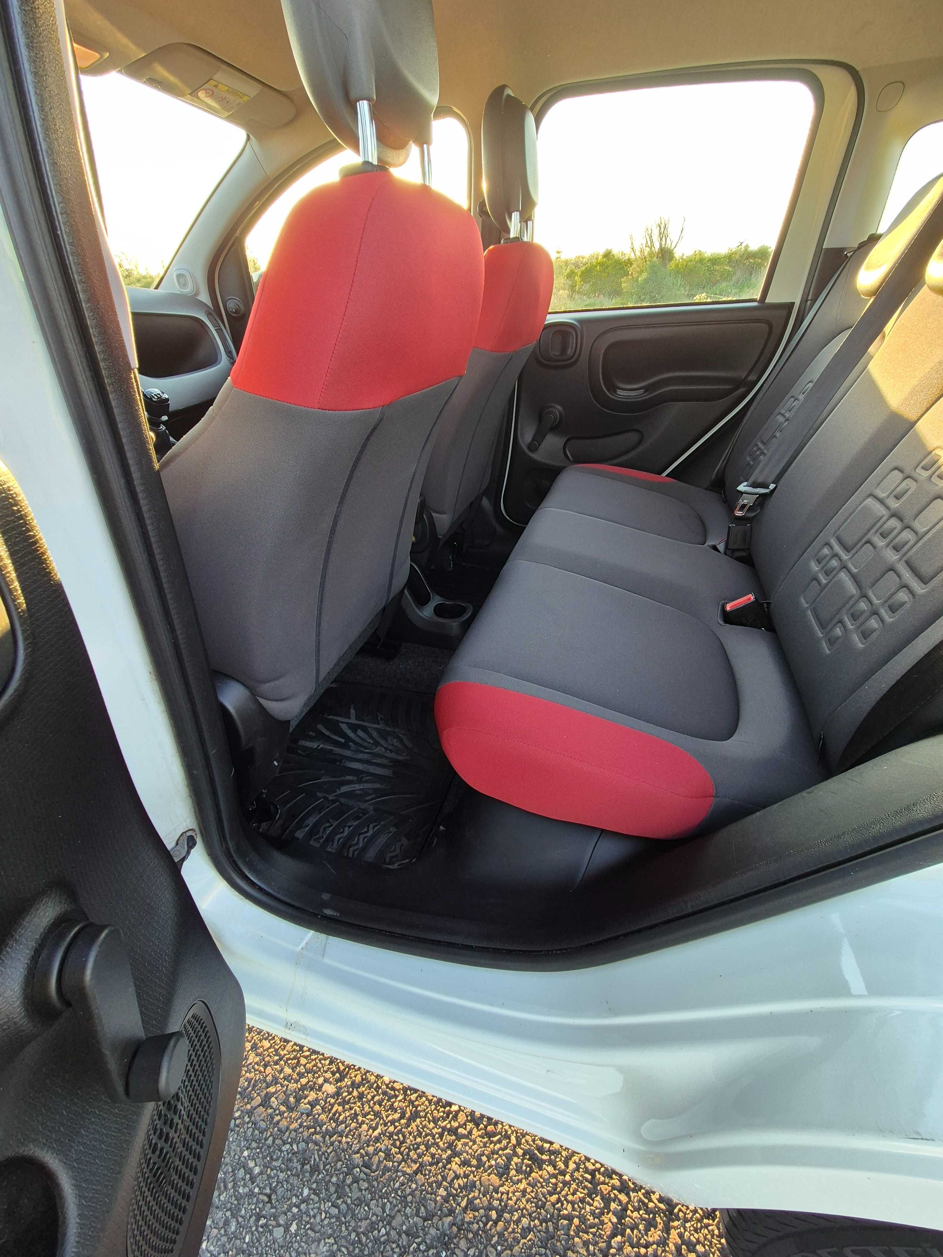 Vând Fiat Panda 2017