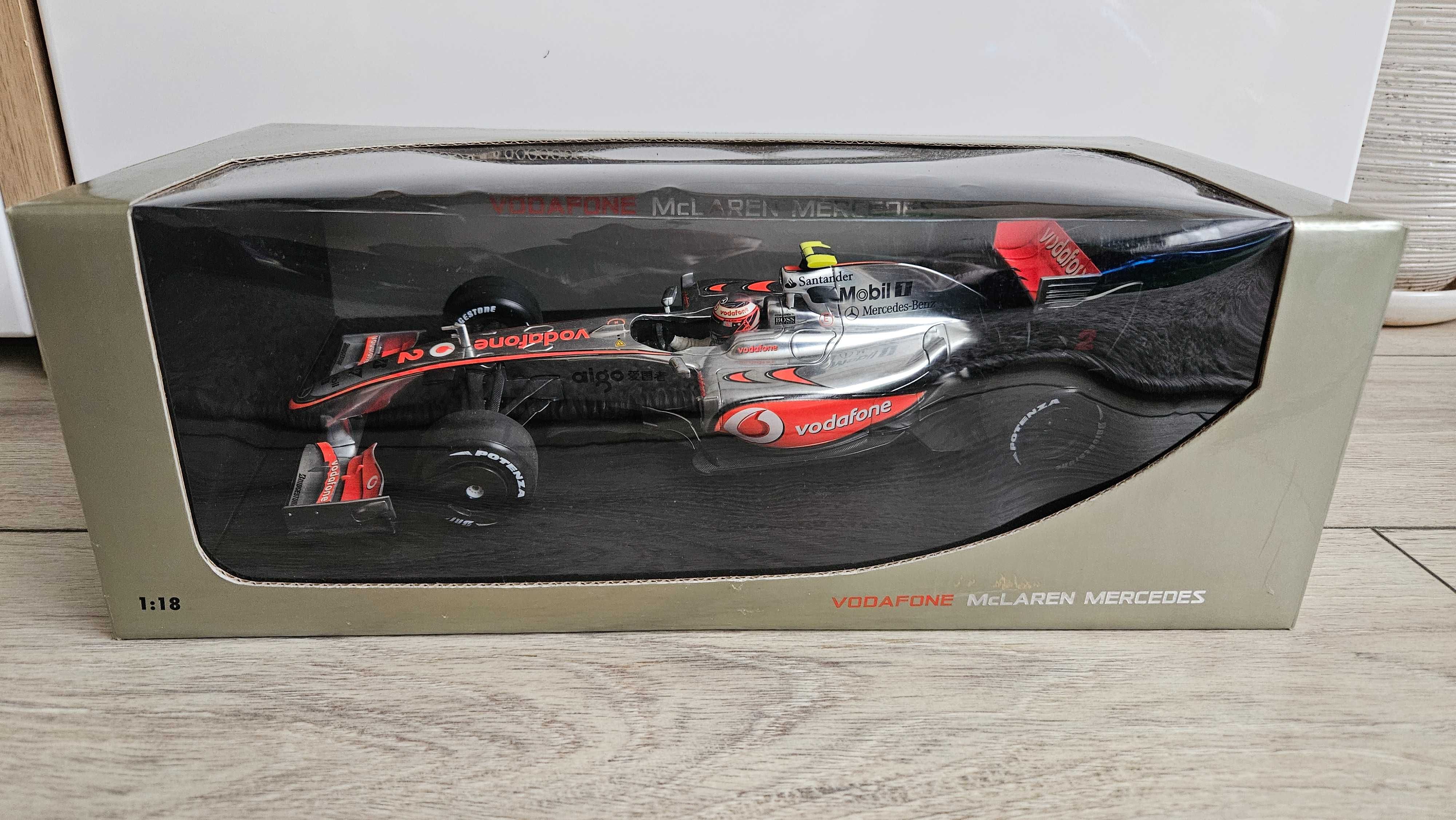 1:18 Vodafone McLaren Mercedes MP4-24
