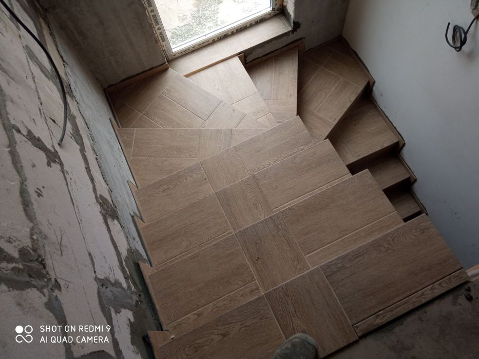 Хизмат сифатини кафолатлаймиз. Отточенто ва венецианка киламиз.