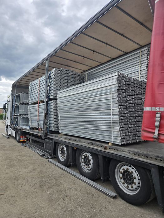 Inchiriez schele metalice