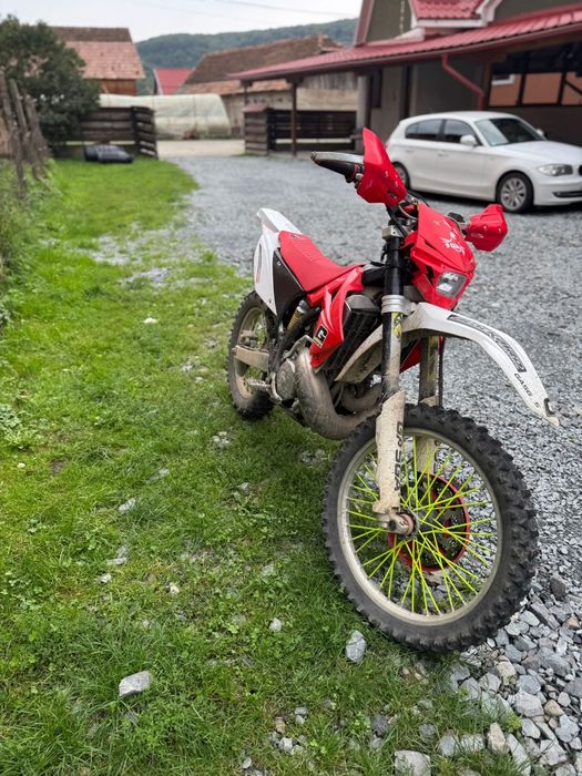 Vând gasgas ec 250 2t 2011