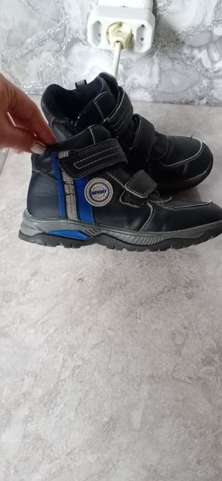 Продам обувь на мальчика