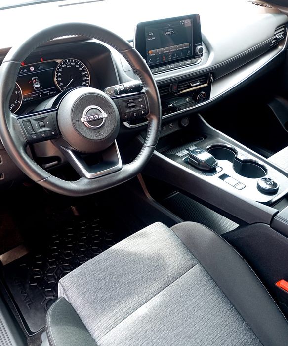 Nissan X-Trail unic proprietar - 2023