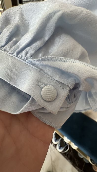 Нова, нежна  и красива риза в бебешко синьо