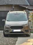 Vând Ford Tourneo Courier
