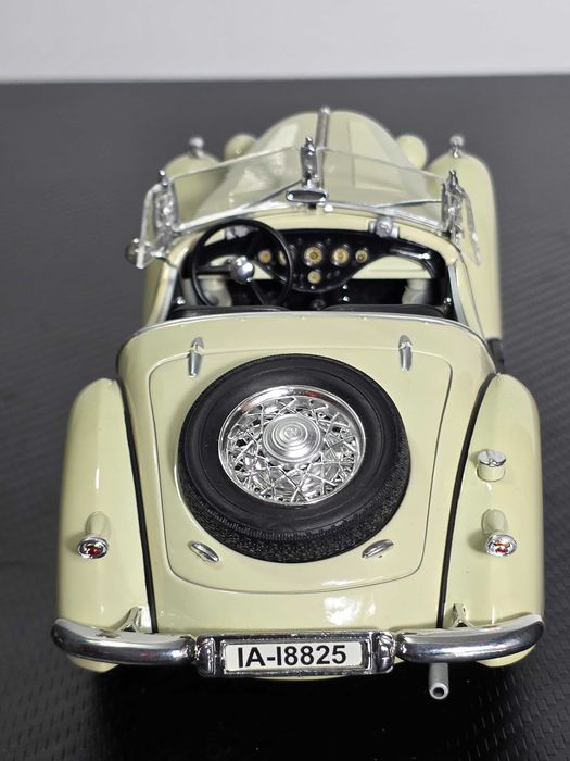 Macheta Auto 1/18 Ricko Wanderer W25K Roadster