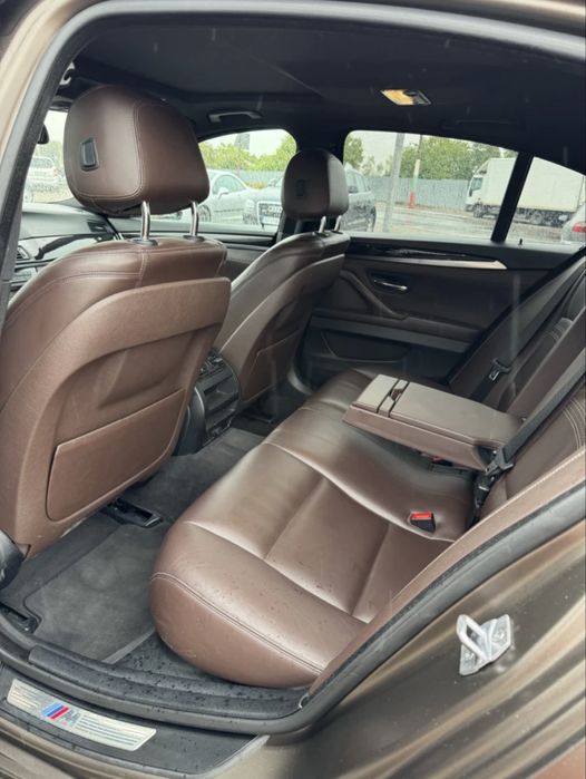 BMW 535i RWD Face M Sport