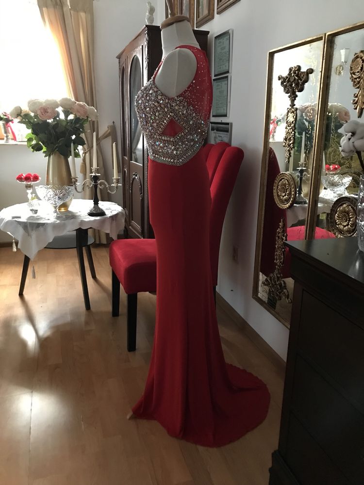 Rochie red carpet