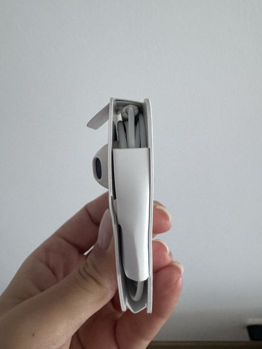 Casti Apple  originale NOI