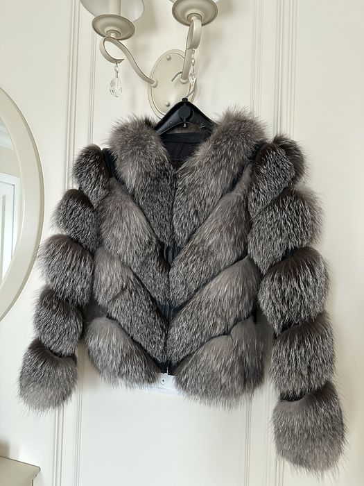 Haină din blană naturală de vulpe gri