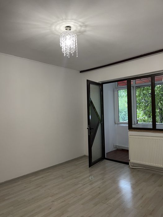 Apartament de vanzare-2 camere, etajul 1