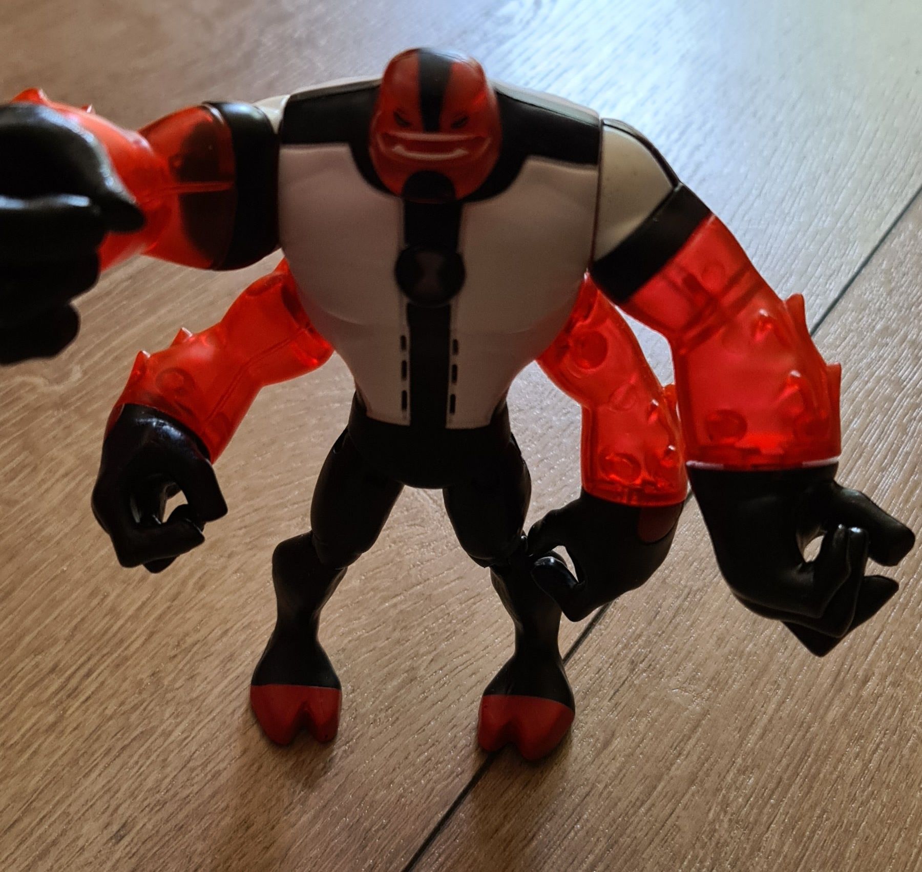 Ben10 colectia Delux 12 cm