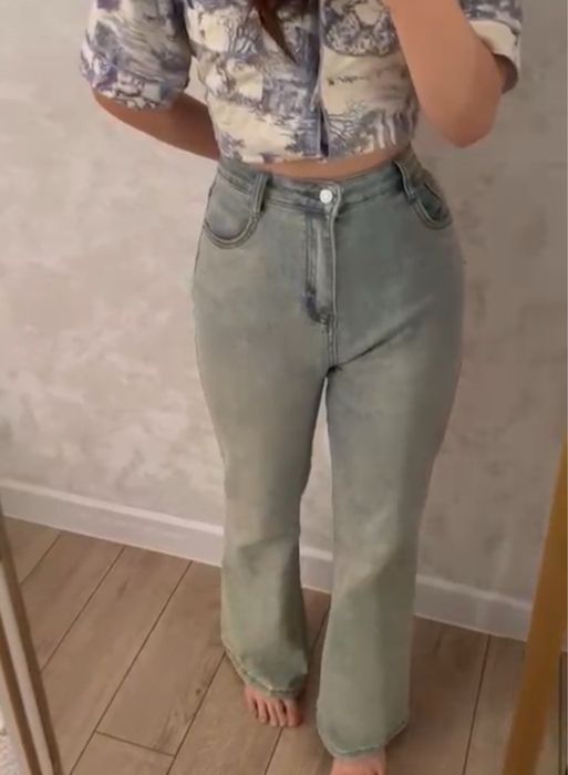 Джинсы клеш, новый