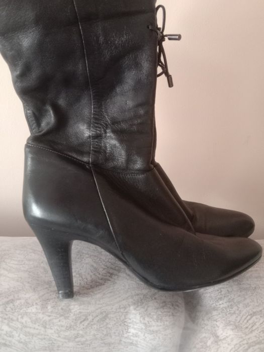 Продам кожаные сапожки