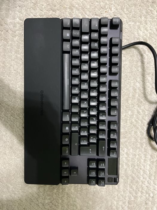 Vand tastatura Steelseries apex 3 tkl