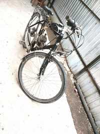 Bicicleta cu motor de 80 CC