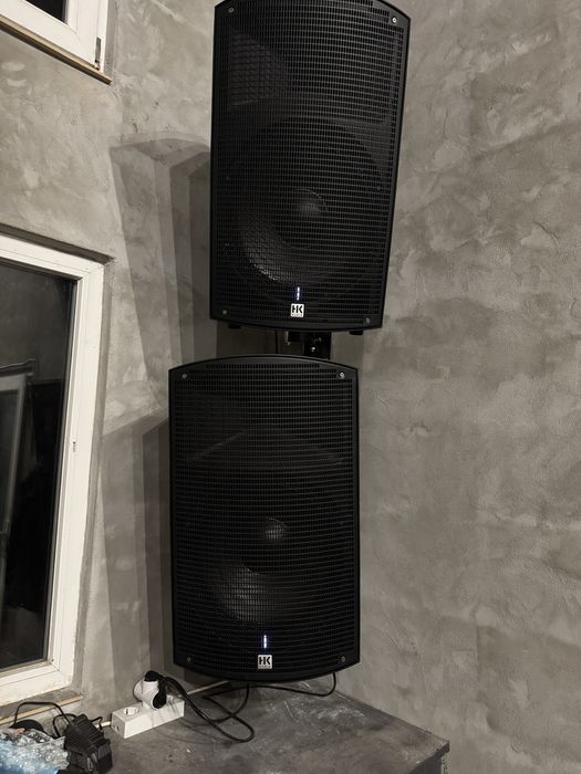 Hk audio sonar 115 xi active cu difuzoare b&c 15”