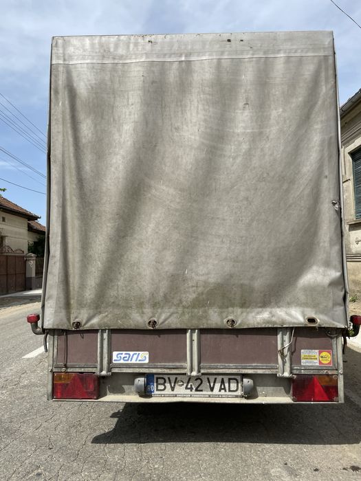 Remorca tandem 2.7 t , marca Saris-Stare f buna !