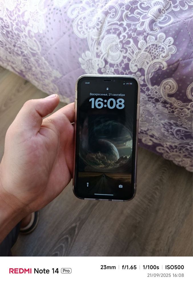 Iphone XR yaxwi holatda abmenga