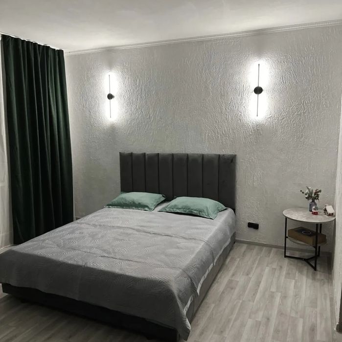 Сдам квартиру посуточно  ,почасовой  в районе океана... все условия