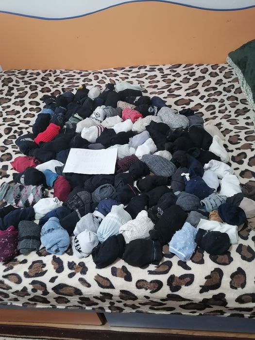 Ciorapi pentru adulți : 100 perechi