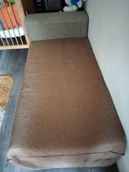 Canapele fixe de vânzare