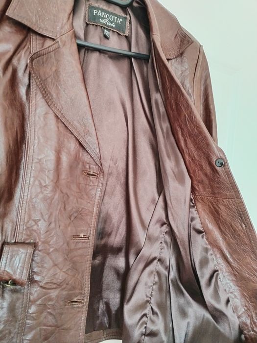 Jachetă din piele naturală