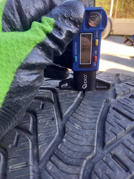 Anvelope de iarna 215-60r16 Kleber