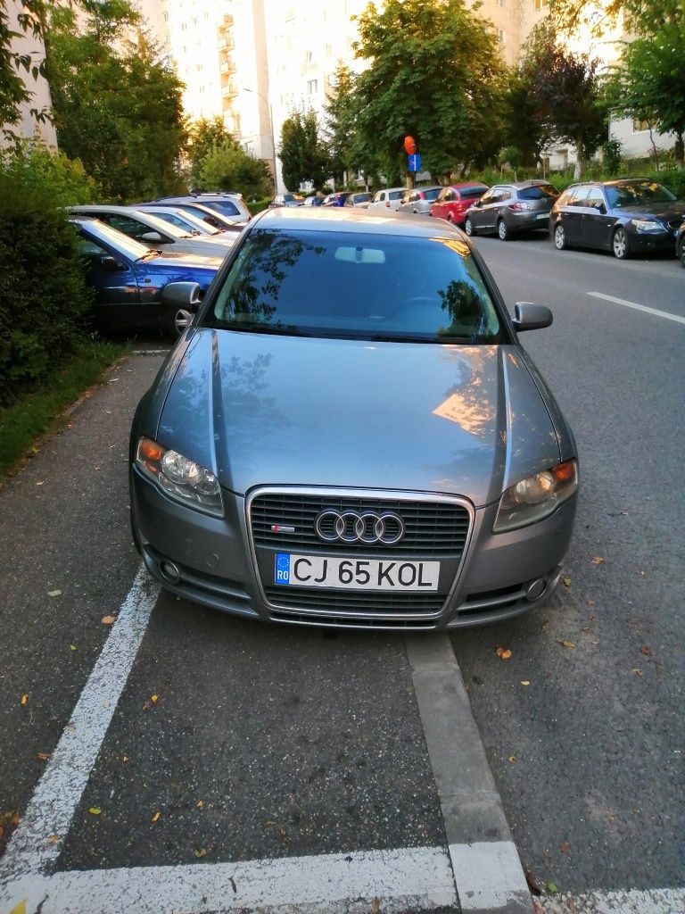 Vând Audi A4 S-Line 2.0 TDI