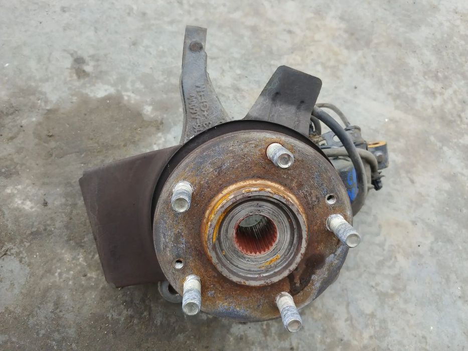 fuzeta dreapta  fata 1.4 benz g4fa kia ceed 2