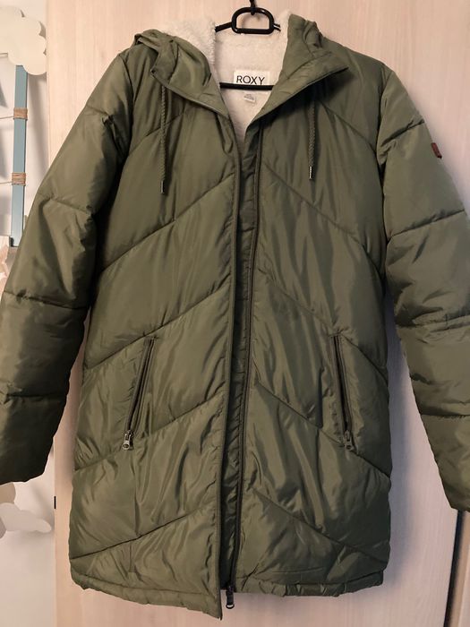 Ново зимно яке Roxy без етикет