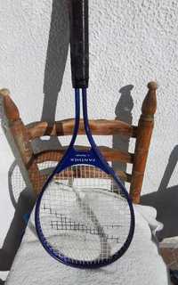 тенис и скуош ракета за начинаещи