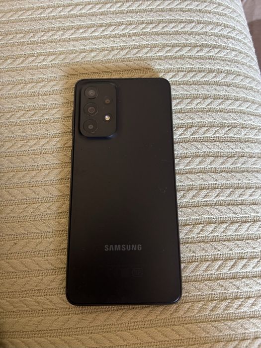 Телефон A33 5G ловит очень хорошим состояние