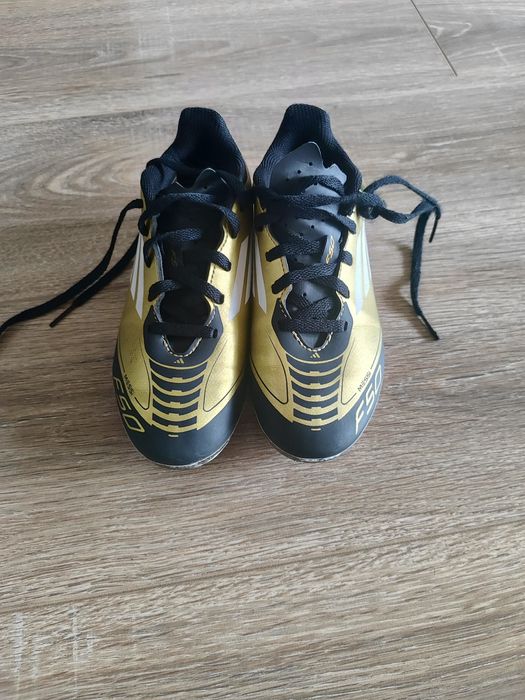 Детски бутонки Adidas