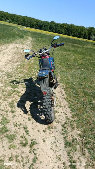 Vând cross 150cc